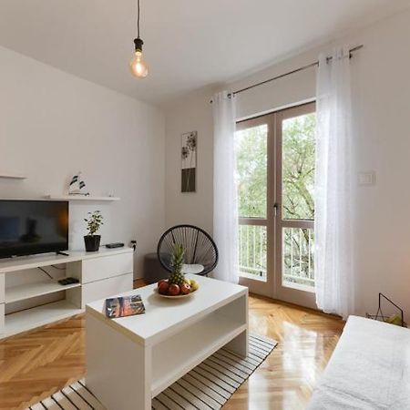 Apartments Yo Lee Bibinje Ngoại thất bức ảnh