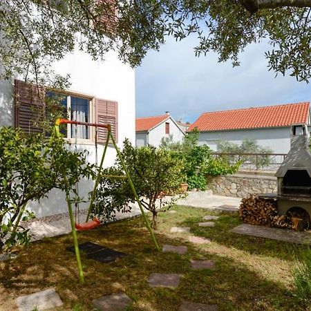Apartments Yo Lee Bibinje Ngoại thất bức ảnh