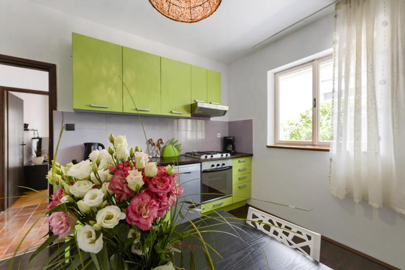 Apartments Yo Lee Bibinje Ngoại thất bức ảnh